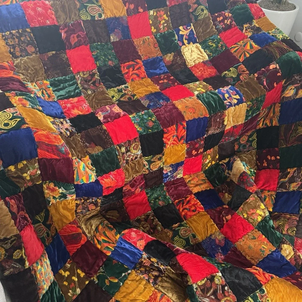 VTG 70s 80s Velvet Quilt Bedspread Patchwork Hippie Boho Blanket Queen 107x82